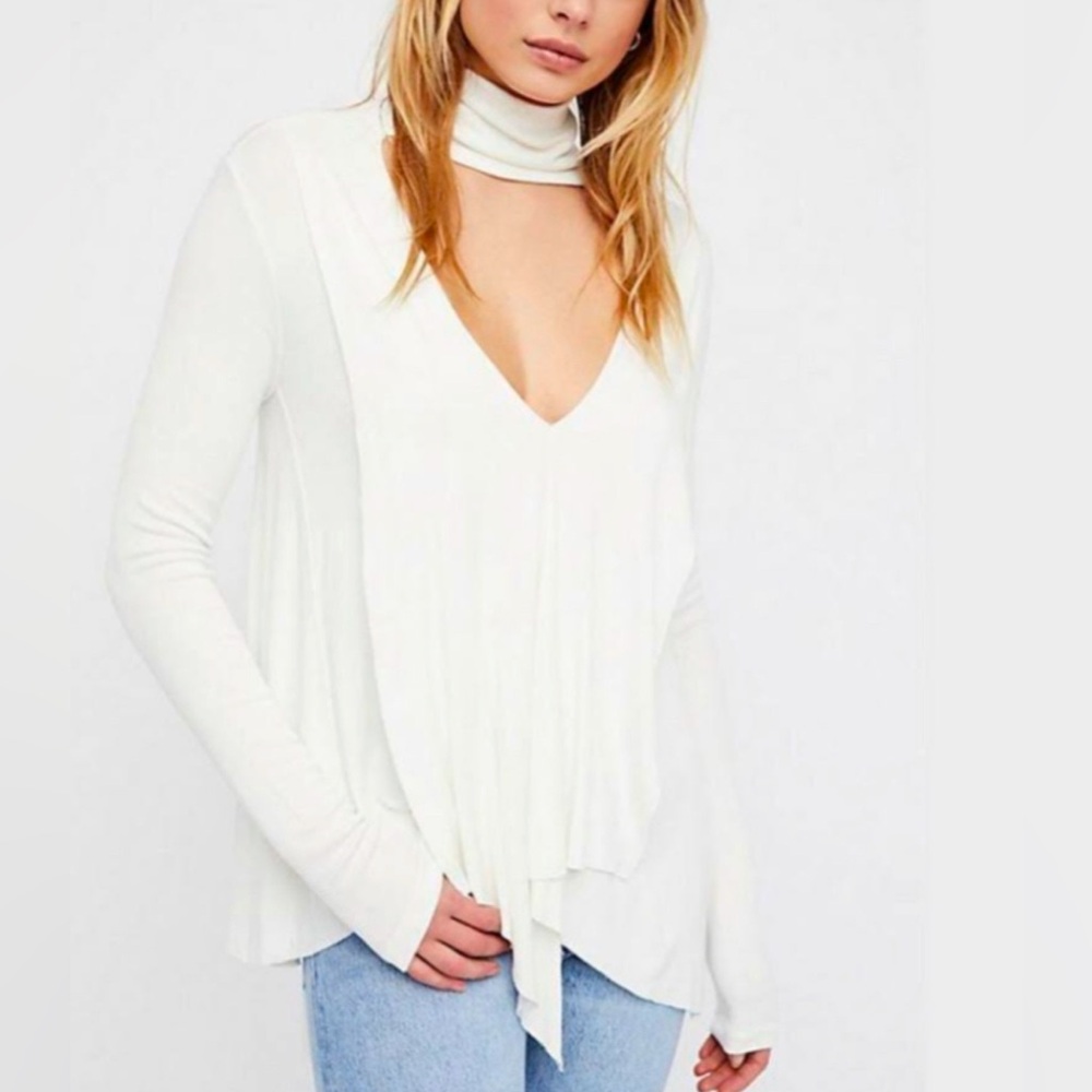 Free People Uptown Turtleneck V  Tunic Top Small in Ivory White Knit Choker